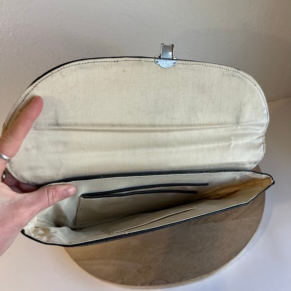 Vintage 90s Black Genuine Leather Weaved Silver Lock Large Clutch Bag - Picture 6 of 13